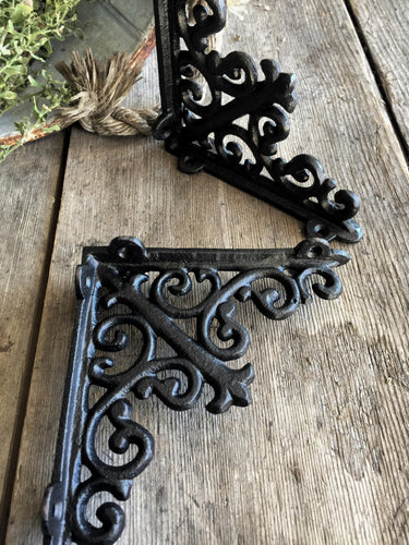Medium Ornate Cast Iron Brackets - Set of 2